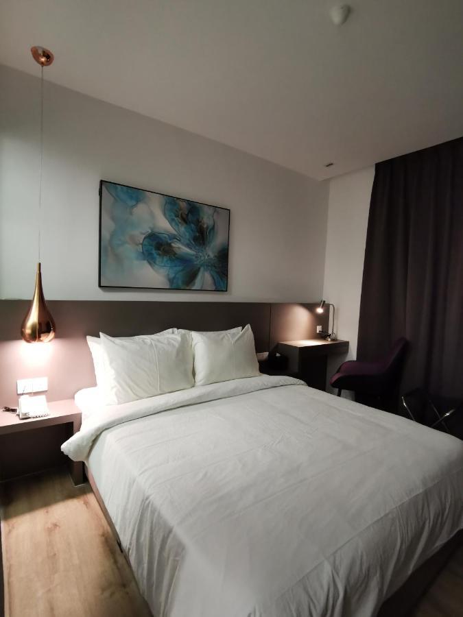 Otel Hotel Sibu Ngoại thất bức ảnh